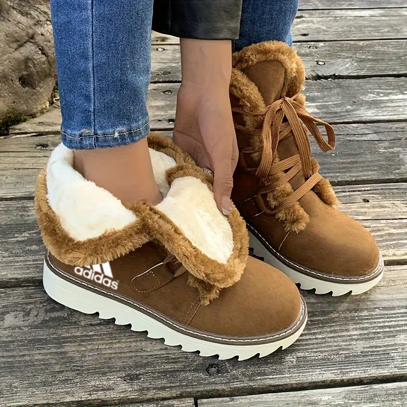 Halksäkra, vattentäta och varma damskor